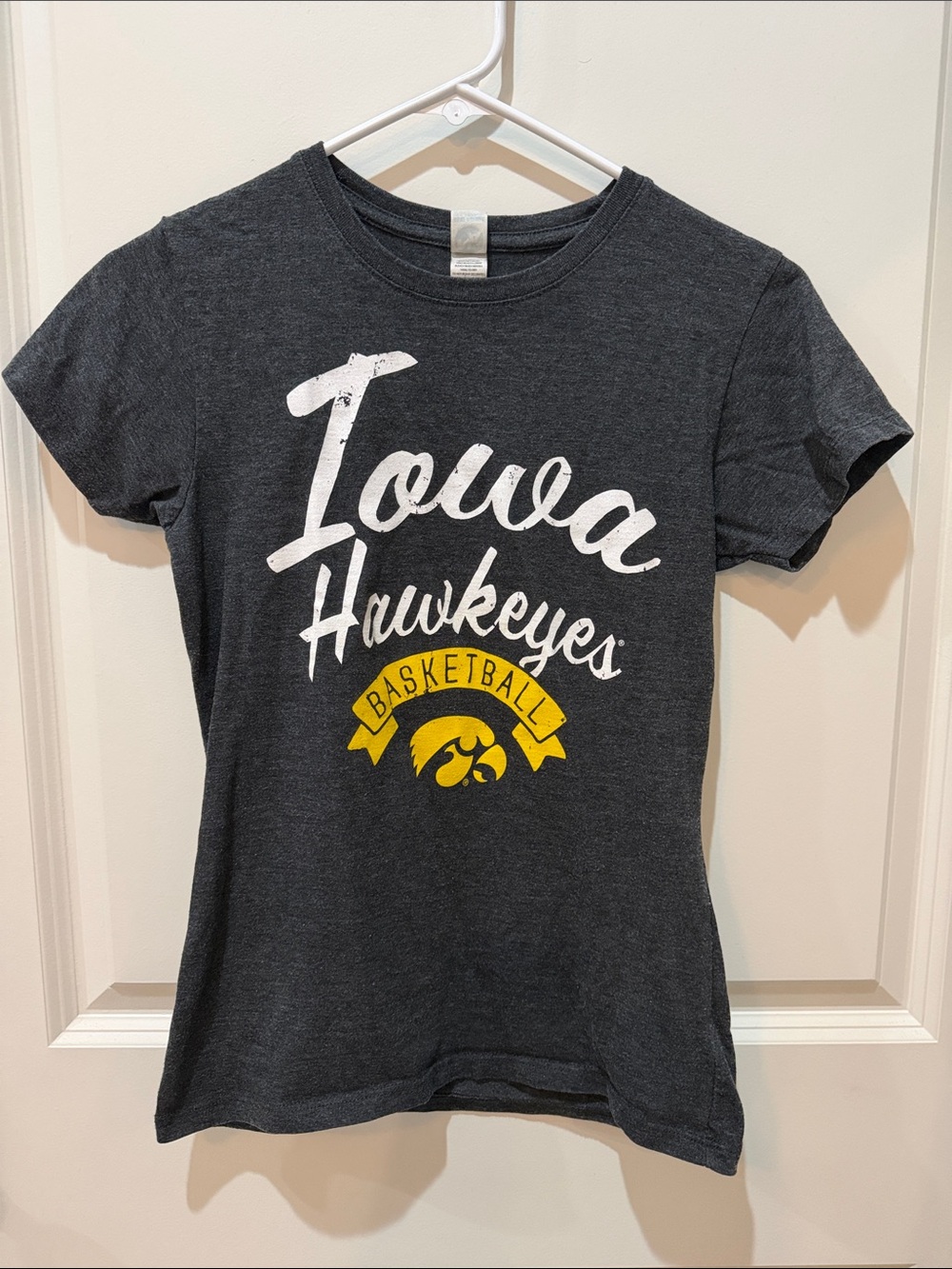 Iowa Hawkeyes Women's Short Sleeve Gray Graphic Tee
